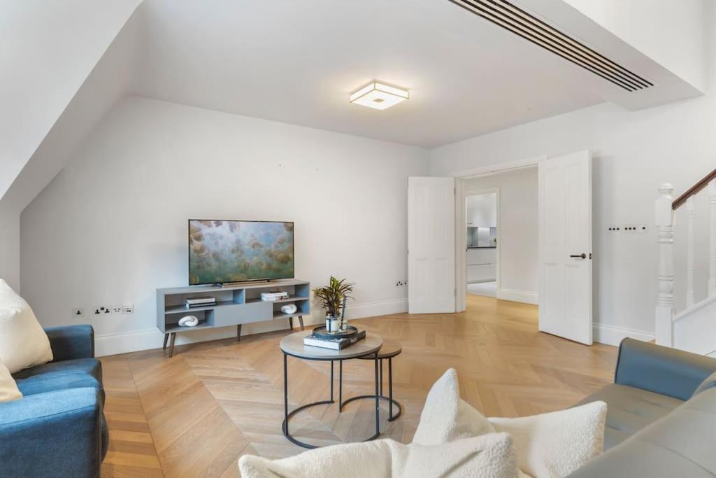 Luxury 3 Bed Flat In Kensington Apartment ลอนดอน ภายนอก รูปภาพ
